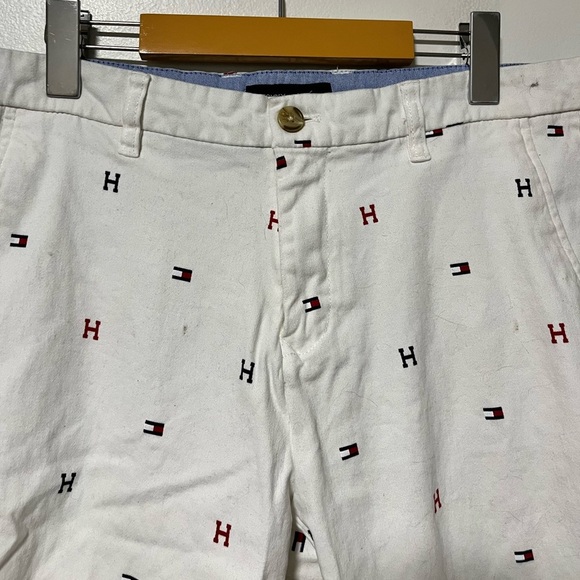 Tommy Hilfiger Men’s Embroidered Logo Shorts White Size 34 - Picture 8 of 10